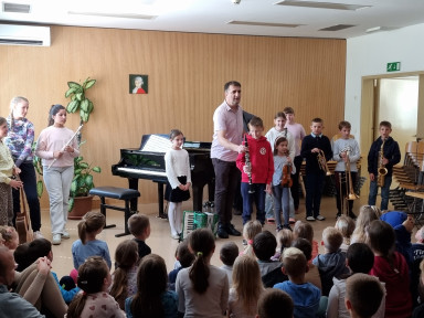 Predstavitev instrumentov za OŠ in Vrtec Kobarid